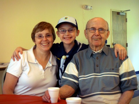 WWII Veteran Louis Majka with daughter Jean and grandson